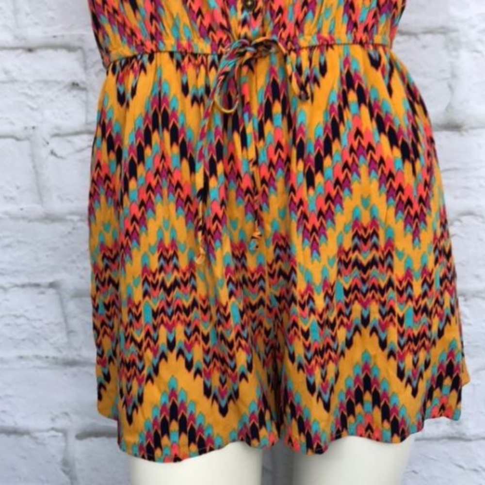 *💛 $ DROP*Gorg  Aztec Print/Lace Knit Romper💛 - Picture 4 of 8